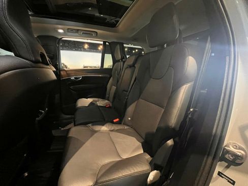 Used 2024 Volvo XC90 T8 Plus w/ Protection Package Premier AWD/4WD image 15