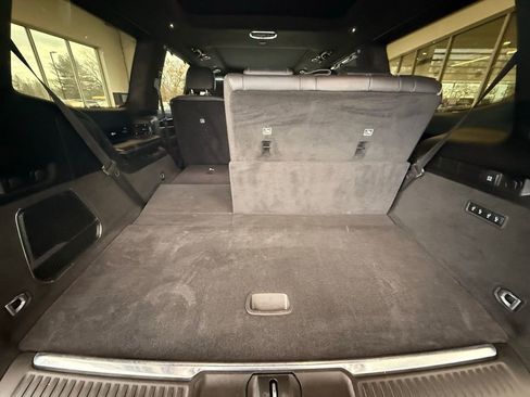 Used 2024 Jeep Grand Wagoneer Series III w/ Quick Order Packagew 28T image 30