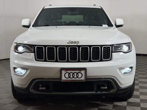 Used 2018 Jeep Grand Cherokee Limited AWD/4WD image 6