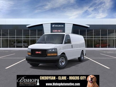 New 2026 GMC Savana 3500 w/ Driver Convenience Package RWD image 8
