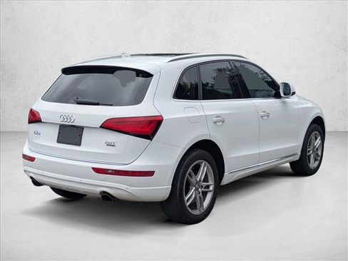 Used 2017 Audi Q5 2.0T Premium Plus w/ Technology Package AWD/4WD image 5
