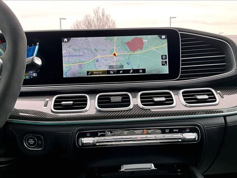 Used 2023 Mercedes-Benz GLS 63 AMG 4MATIC image 35