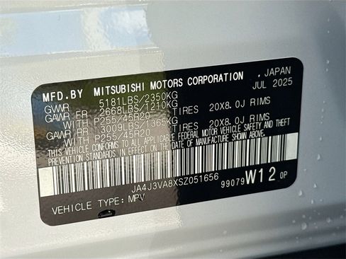 New 2025 Mitsubishi Outlander SE image 34