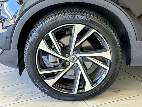 Used 2022 Volvo XC40 T5 R-Design w/ Advanced Package AWD/4WD image 26