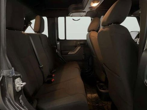 Used 2017 Jeep Wrangler Unlimited Sport w/ Connectivity Group image 30