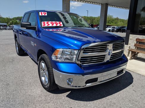Used 2019 RAM 1500 Big Horn w/ Rambox Value Package image 2
