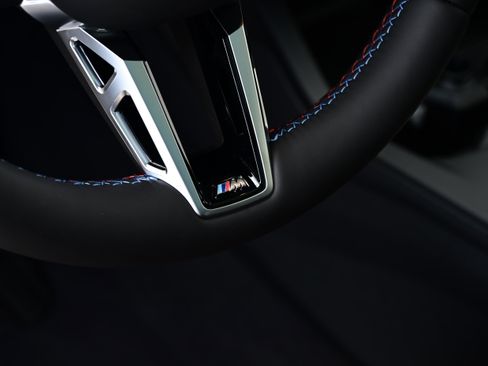 Used 2025 BMW M235i xDrive w/ Premium Package image 20