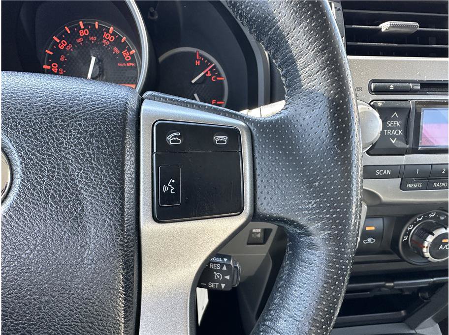 Used 2010 Toyota 4Runner SR5 AWD/4WD image 23