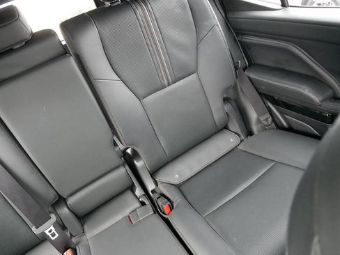 Used 2025 Toyota 4Runner Limited image 14