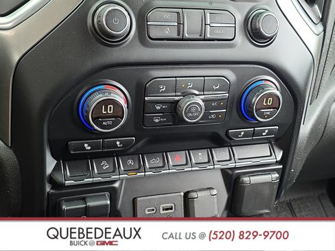 Used 2019 Chevrolet Silverado 1500 LT Trail Boss AWD/4WD image 18