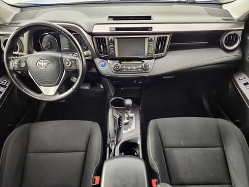 Used 2016 Toyota RAV4 XLE w/ Convenience Package AWD/4WD image 12
