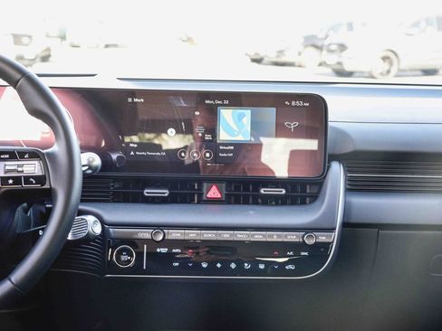 Used 2025 Hyundai Ioniq 5 Limited image 41