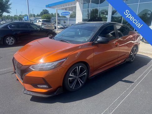 Used 2022 Nissan Sentra SR FWD image 3