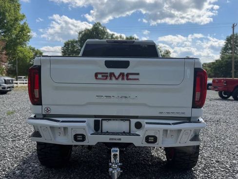 Used 2020 GMC Sierra 2500 Denali w/ Denali Ultimate Package AWD/4WD image 6