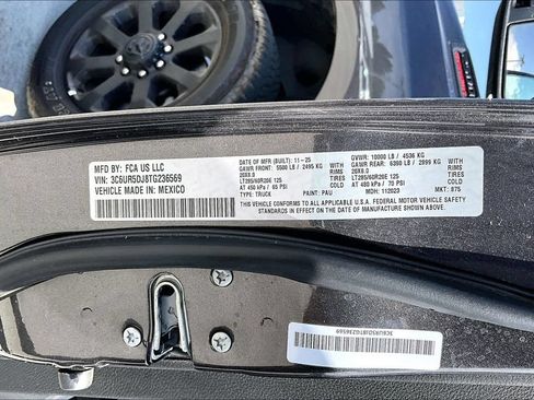Used 2026 RAM 2500 Big Horn AWD/4WD image 31