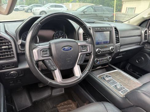 Used 2020 Ford Expedition Max Platinum AWD/4WD image 16