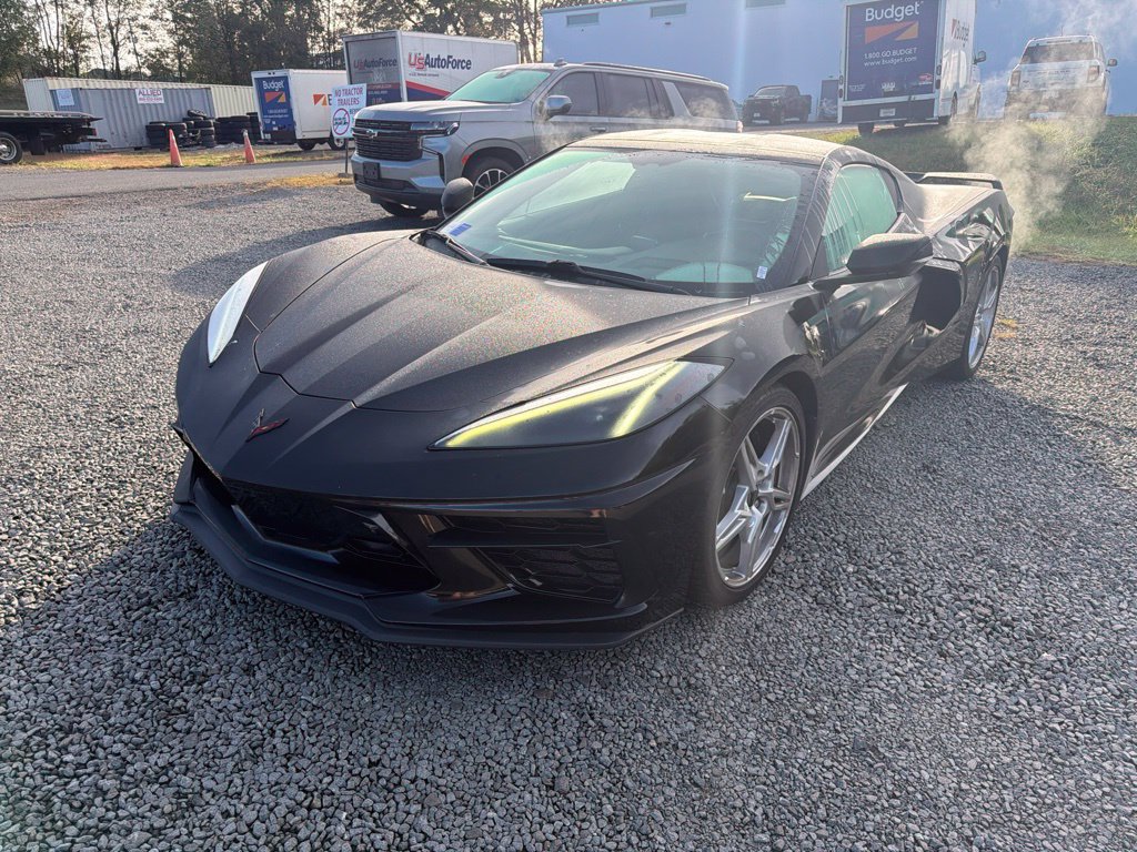 Used 2020 Chevrolet Corvette Stingray Preferred Cpe w/ 2LT Preferred Equipment Group RWD image 3