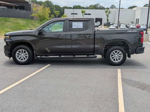 Used 2021 Chevrolet Silverado 1500 RST w/ LPO, Dark Essentials Package AWD/4WD image 7