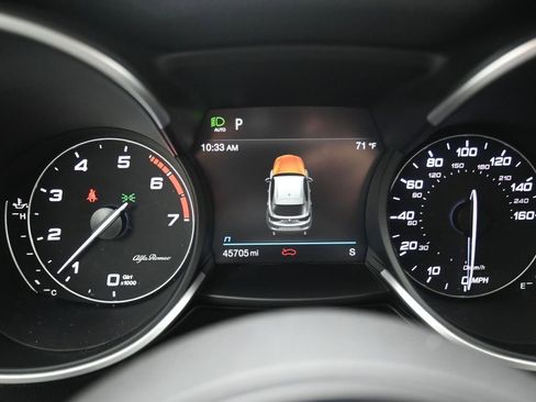 Used 2022 Alfa Romeo Stelvio Ti image 19