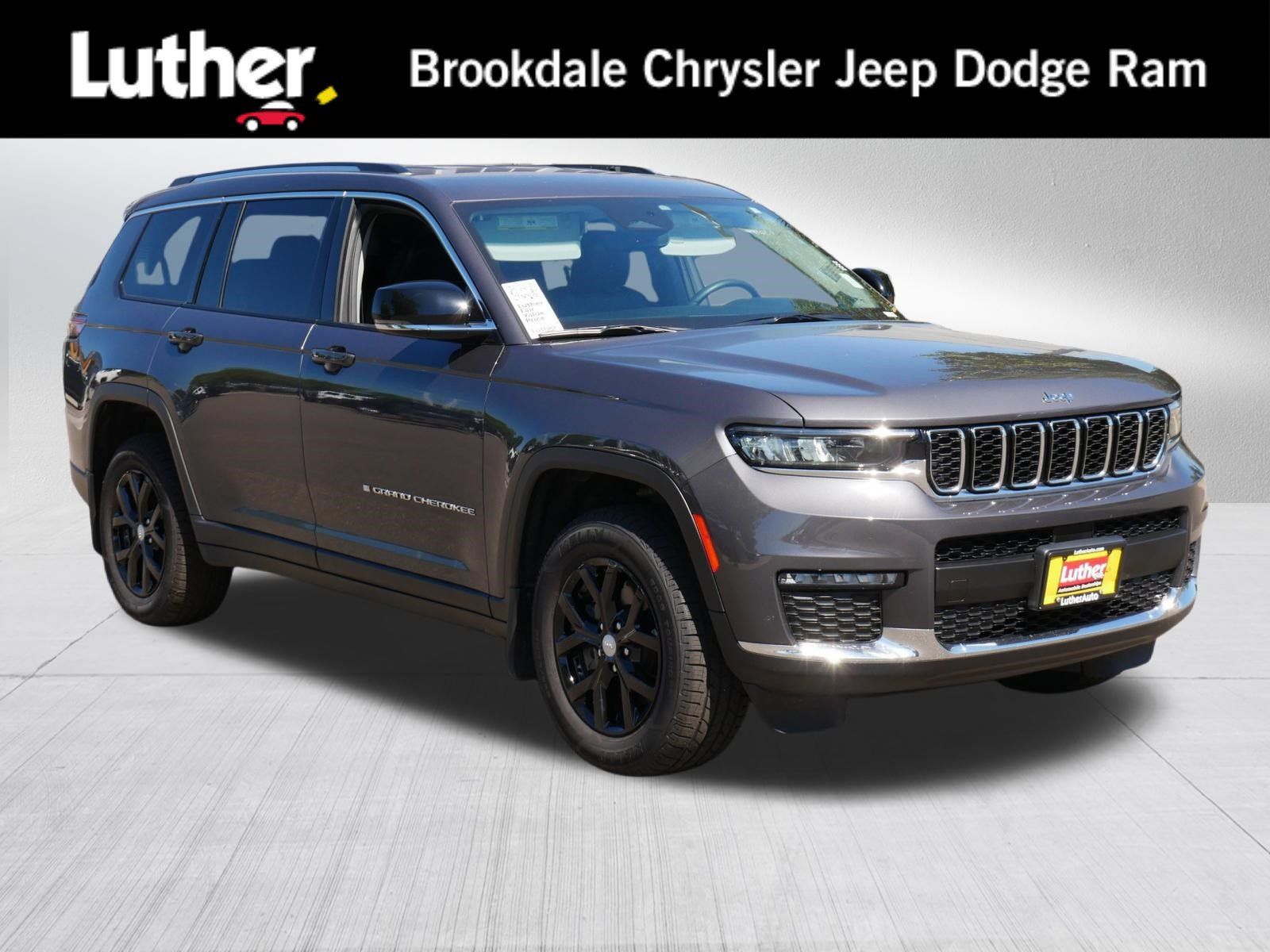 Used 2022 Jeep Grand Cherokee L Limited AWD/4WD image 1