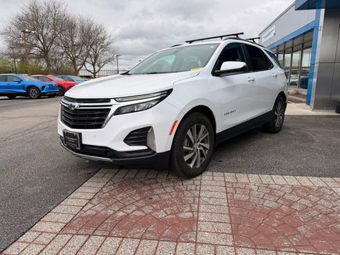 Used 2023 Chevrolet Equinox LT AWD/4WD image 4
