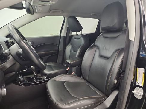 Used 2018 Jeep Compass Limited w/ Navigation Group image 17