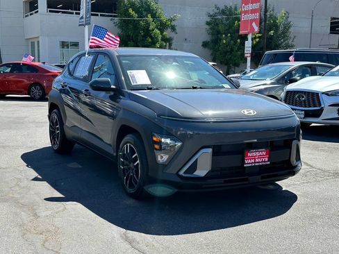 Used 2024 Hyundai Kona SE FWD image 10