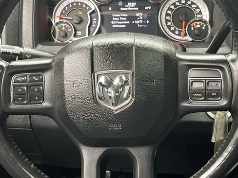 Used 2018 RAM 2500 Big Horn w/ Sport Appearance Group image 15