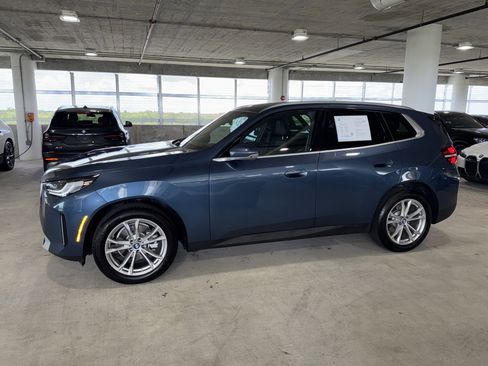 Used 2025 BMW X3 xDrive30 AWD/4WD image 5