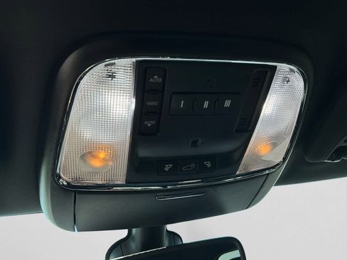 Used 2018 Dodge Durango GT w/ Premium Group AWD/4WD image 26