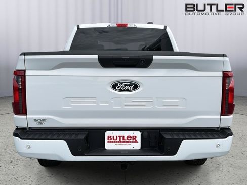 Certified 2024 Ford F150 XLT w/ XLT Black Appearance Package RWD image 5