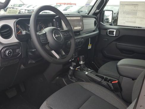 New 2026 Jeep Gladiator Sport image 18