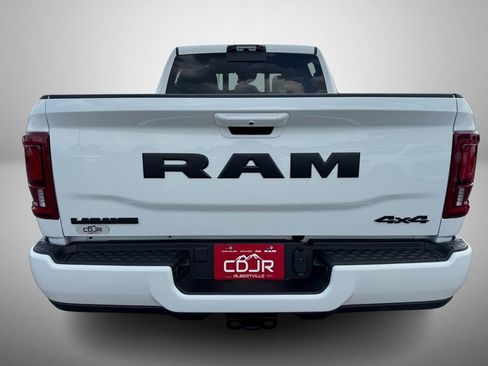 New 2026 RAM 2500 Laramie AWD/4WD image 7