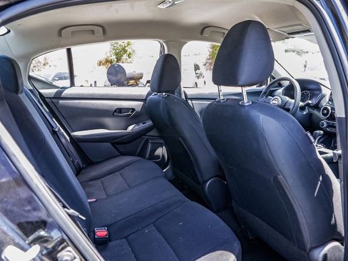 Used 2024 Nissan Sentra S FWD image 21