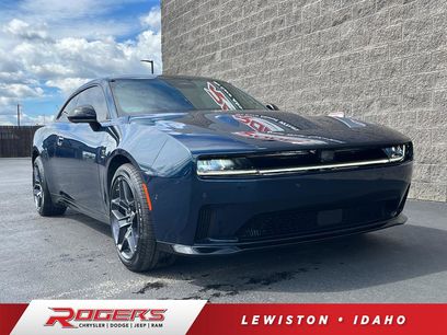 New 2024 Dodge Charger R/T w/ Plus Group