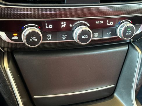 Used 2021 Honda Accord Sport image 23