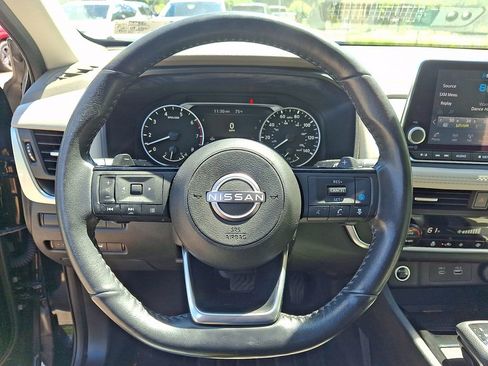 Certified 2023 Nissan Rogue SV w/ SV Premium B Package AWD/4WD image 20
