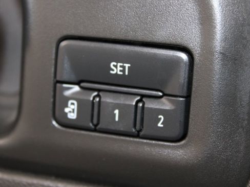 Used 2022 GMC Sierra 2500 AT4 w/ AT4 Preferred Package image 31