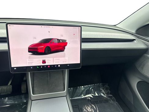 Used 2026 Tesla Model Y Long Range RWD image 53