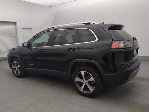 Used 2021 Jeep Cherokee Limited image 3