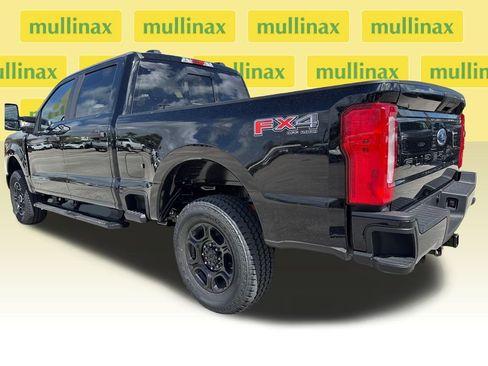New 2026 Ford F250 4x4 Crew Cab Super Duty image 4