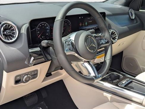 New 2026 Mercedes-Benz GLA 250 GLA 250 image 3