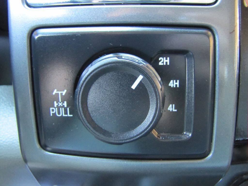 Used 2020 Ford F250 XLT w/ XLT Premium Package AWD/4WD image 42