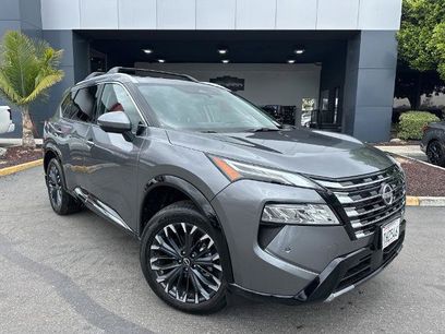 Certified 2025 Nissan Rogue Platinum w/ Platinum Premium Package
