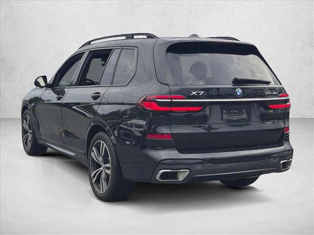 Used 2025 BMW X7 xDrive40i w/ M Sport Package AWD/4WD image 7