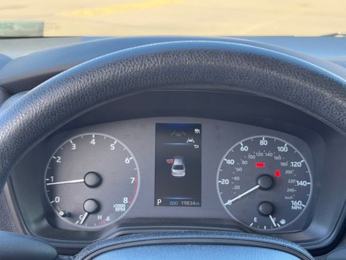 Used 2025 Toyota Corolla LE image 21