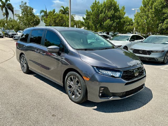 New 2027 Honda Odyssey Touring image 1