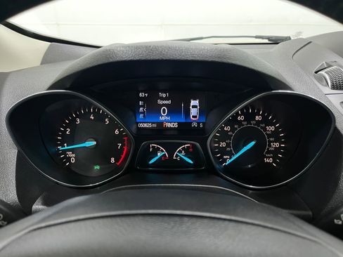 Used 2019 Ford Escape Titanium image 24