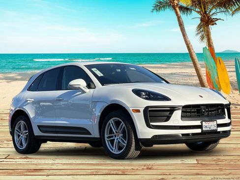 Used 2024 Porsche Macan image 8