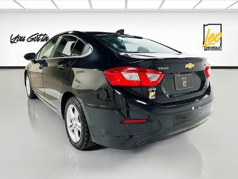 Used 2016 Chevrolet Cruze LT w/ Convenience Package image 7